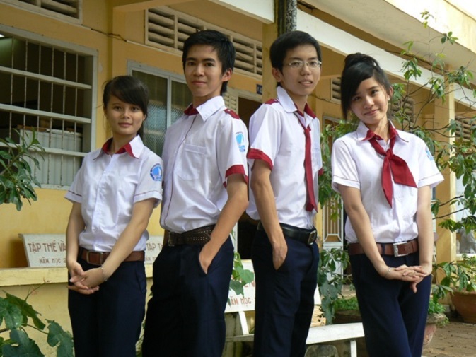 Quần tây học sinh